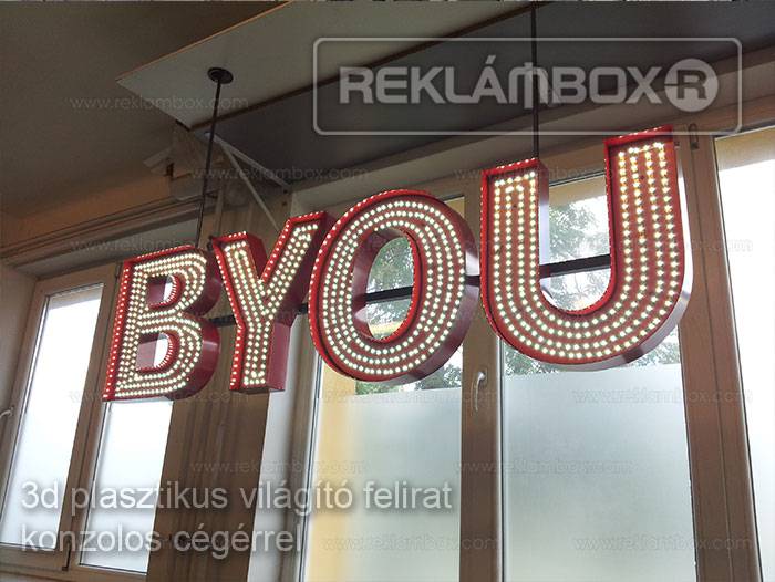 Térhatású, plasztikus világító betű, domború reklámfelirat – Reklámbox